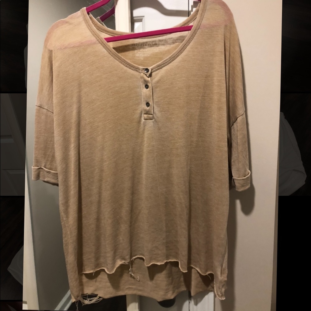 AMERICAN EAGLE QUARTER-BUTTON SHIRT